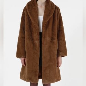 NWT Apparis Belted Faux Fur Bree Coat, Size Medium
